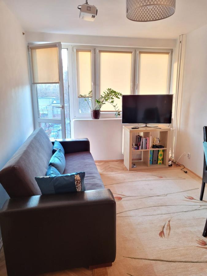 Filmowy Zoliborz Apartment Varşovia Exterior foto
